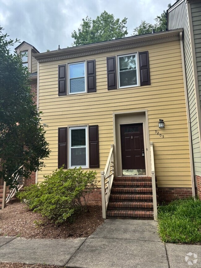 Building Photo - 3205 Coachman's Way Rental