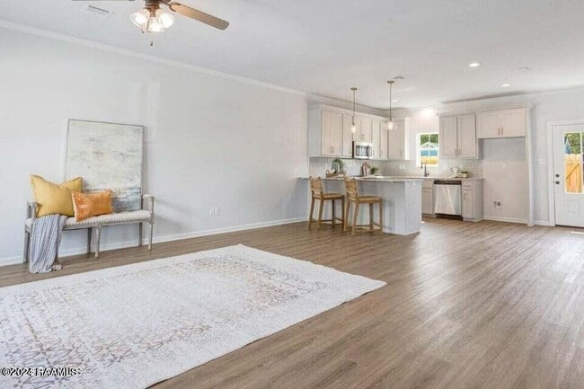 Photo - 104 Whittington Dr