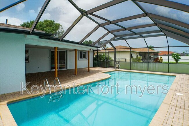 Photo - 911 SE 19th St