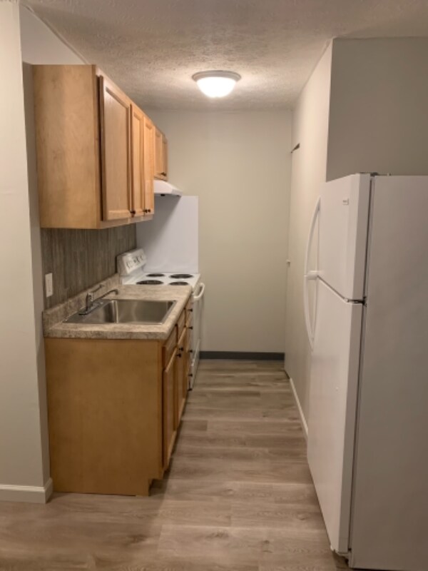 Photo - 5381 Southgate Blvd