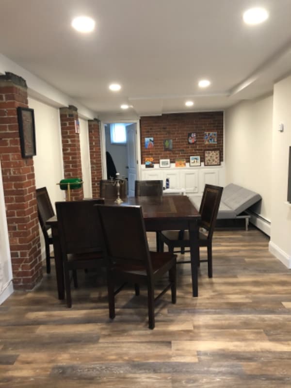 Photo - 349 Thayer St