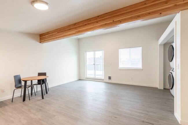 Photo - 314 S Asbury St Unit 314 S Asbury St. - #5