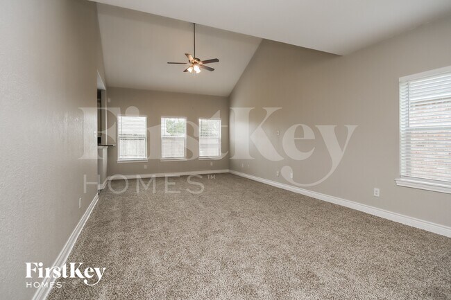 Photo - 3040 Boxwood Springs Ln