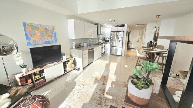 Photo - 1600 NE 1st Ave