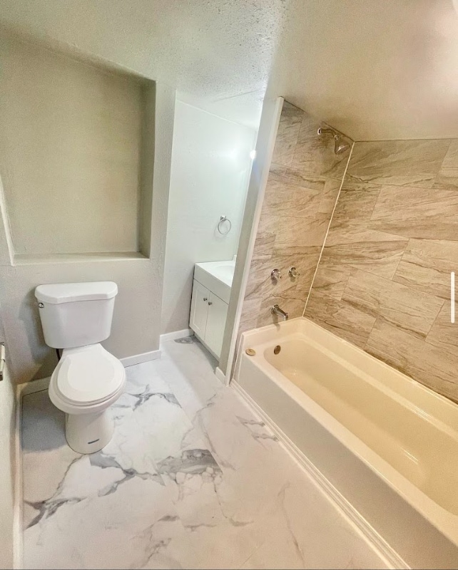 Photo - 715 Utica Ave