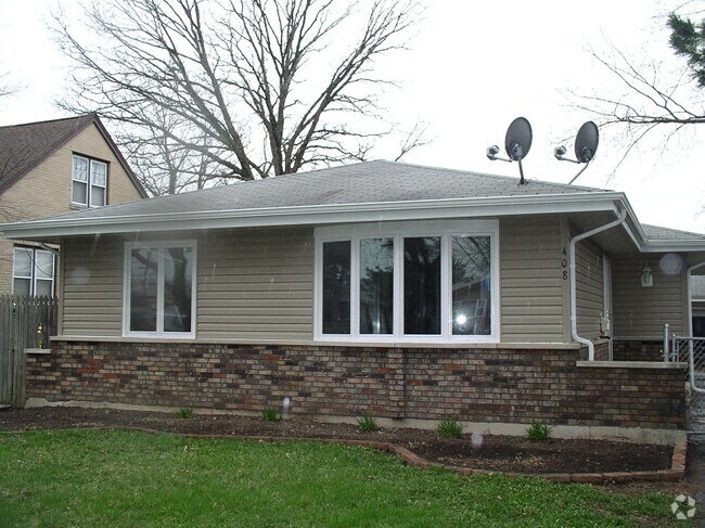 Building Photo - 408 N Iowa Ave Rental