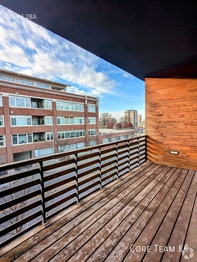 Building Photo - 2903 Gillham Rd Unit 2B Rental