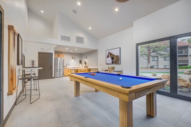 Santa Fe at Cottonwood Apartments