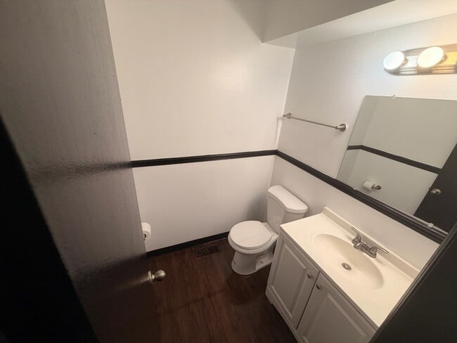 3317 Kristin Ct