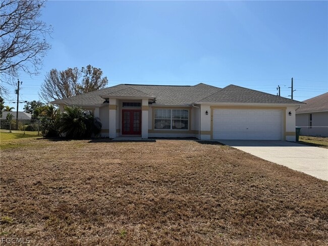 Building Photo - 414 SE 7th St