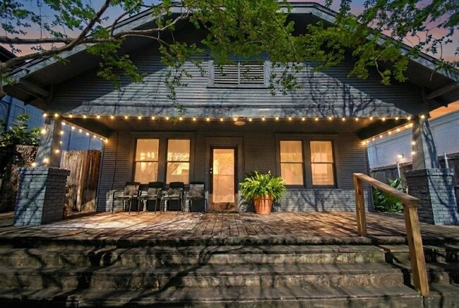 Photo - 1110 Missouri St