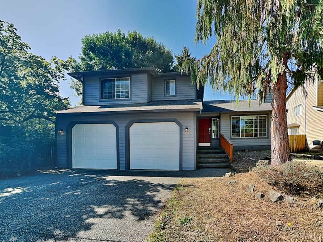 Building Photo - 833 SW 313th Ct