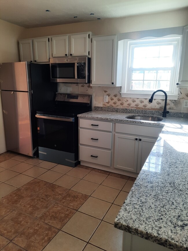 Photo - 583 Union St Unit 585