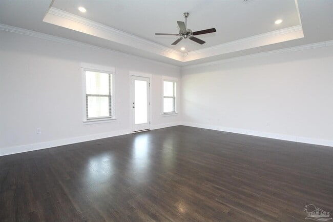 Photo - 717 Brambling Ct