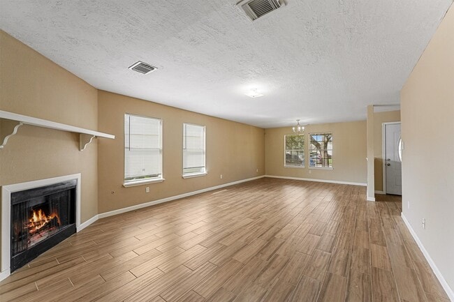 Photo - 6326 Nullarbor Ct