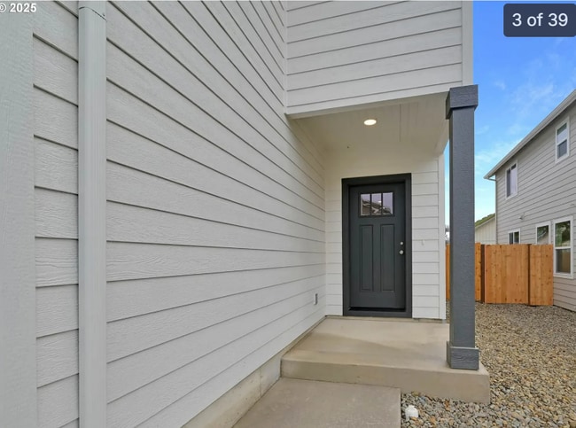 Photo - 4353 Kalmia St