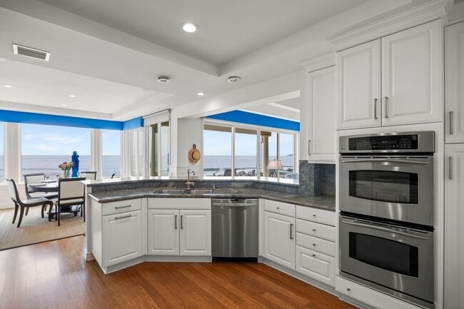 Photo - 3086 Solimar Beach Dr