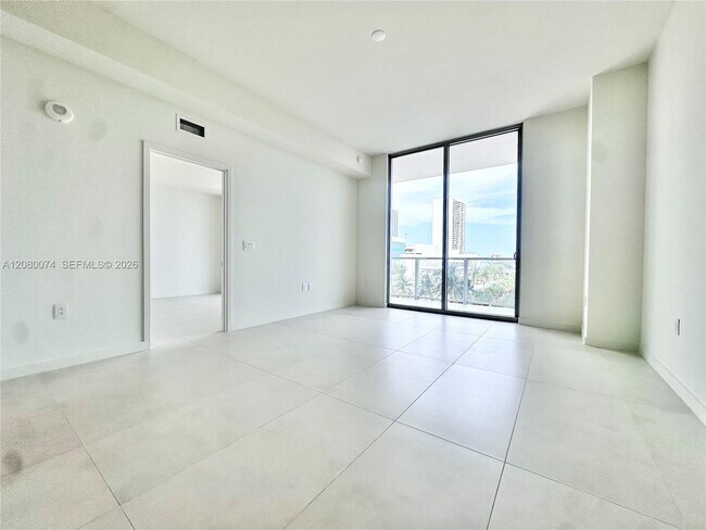 Photo - 1400 Biscayne Blvd Unit 409