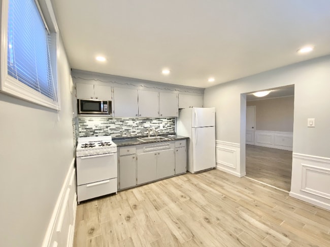 Photo - 44 N Huntington Ave Unidad 2