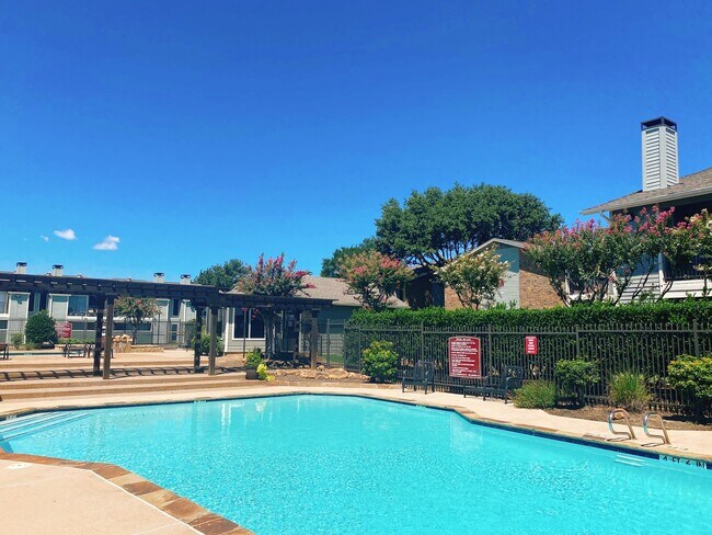 Photo - Autumn Breeze Apartments