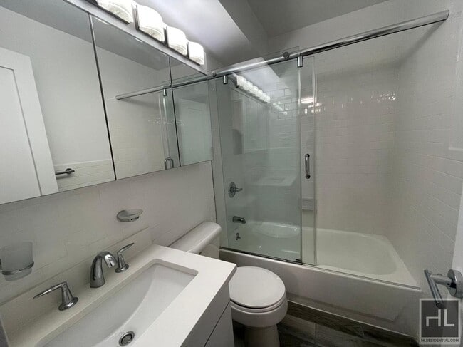 Photo - EAST 56 STREET Unit 6L