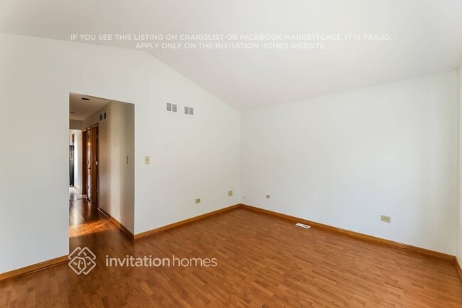 Photo - 11114 S Troy St