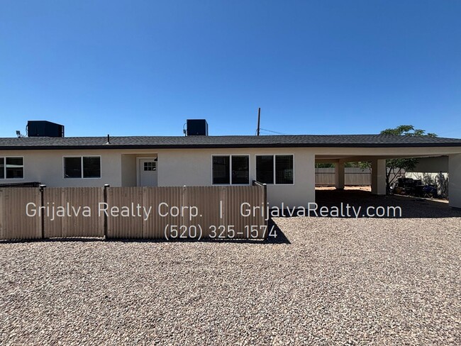 Photo - 2926 N Winstel Blvd Apartamento Unidad 2926 N Winstel #1