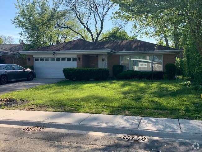 Building Photo - 9624 Karlov Ave Rental