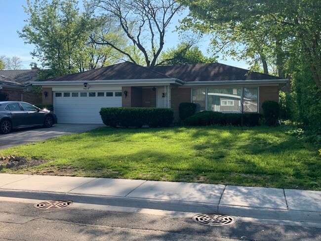 Photo - 9624 Karlov Ave House