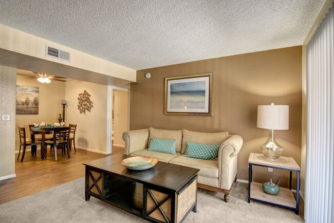 Sala de estar de Paradise Falls - Paradise Falls