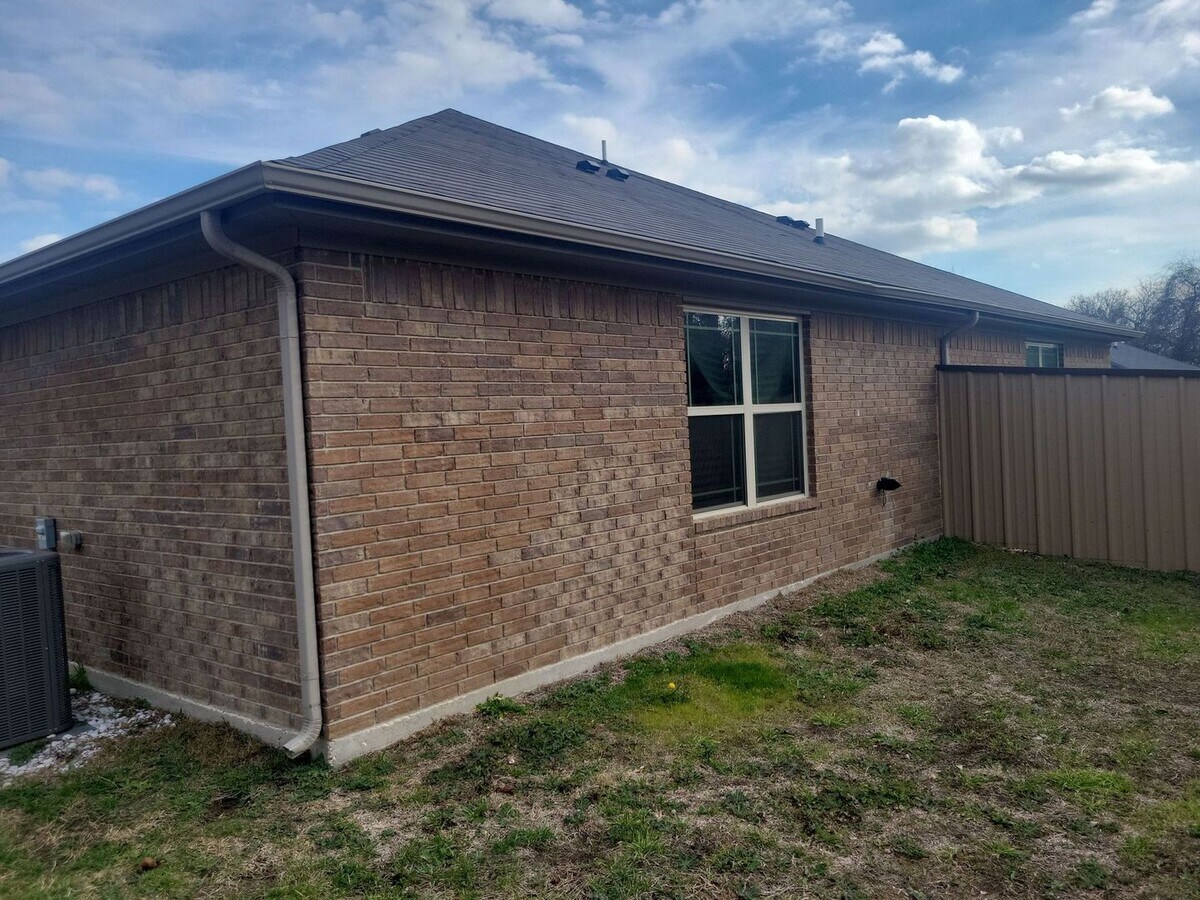 Photo - 1806 Seminole Trce Unit B