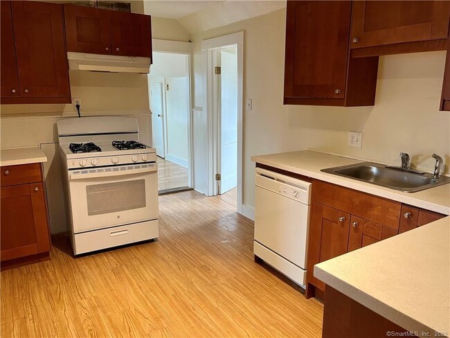 Photo - 87 Kneen St Unit 3rd floor