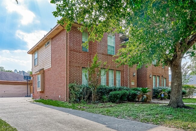 Photo - 6806 Rhodes Ct