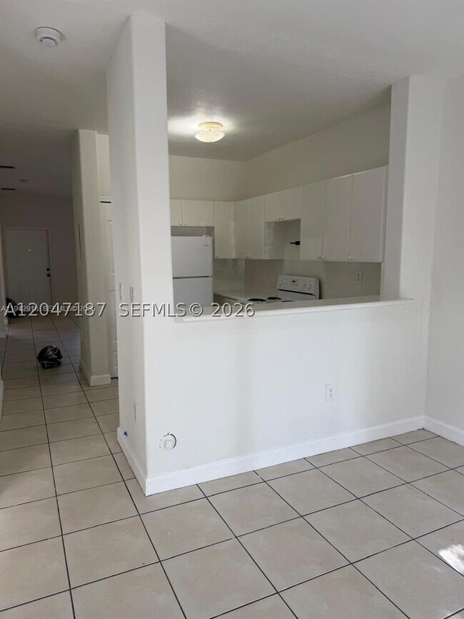Photo - 1656 SE 29th Dr Unit 100