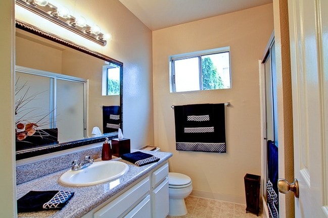 Bathroom - 315 Broadway E Apartments Unit 107