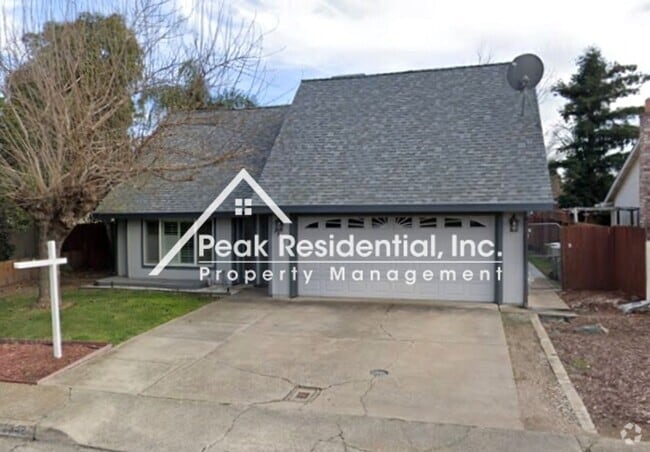 Building Photo - Updated 4bd/2.5ba Rocklin House