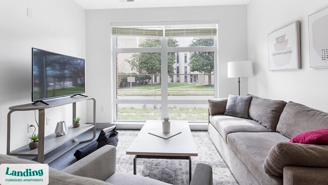 Photo - 2005 Brook Rd Unidad 2-123