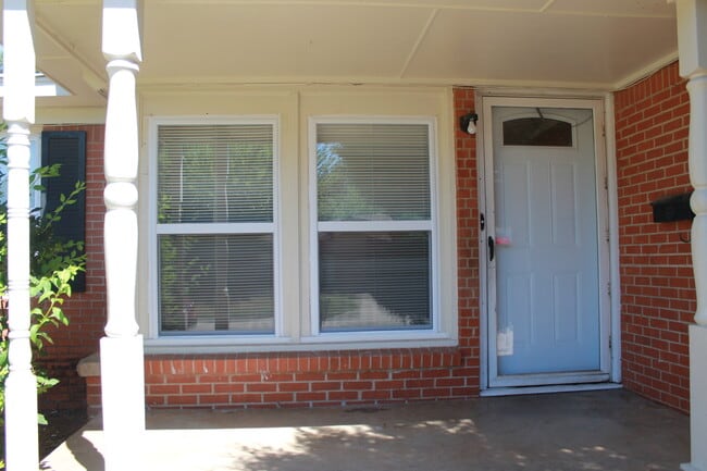 Photo - So Much New! And, Tinker Close!