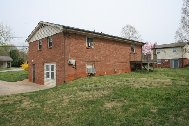 Photo - 3695 Weyland Dr