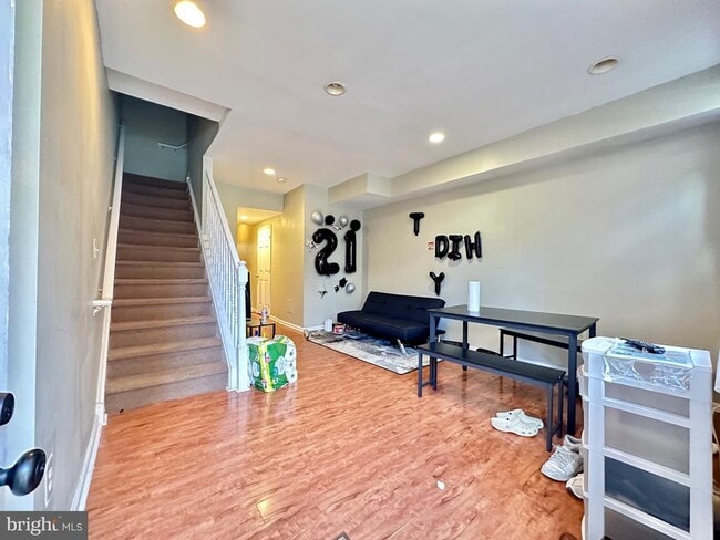 Photo - 1720 N Bouvier St
