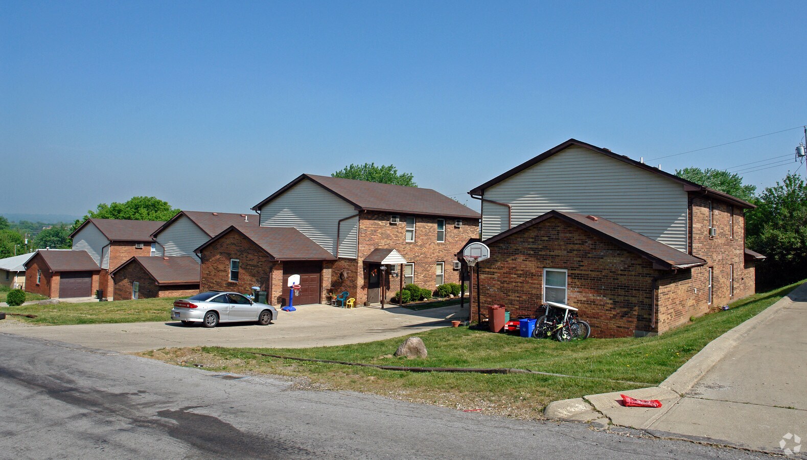 Photo - 225-239 Gilbert Ave