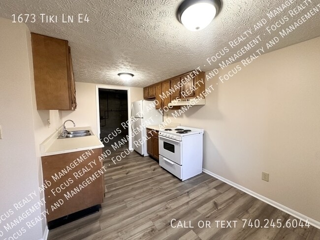 Photo - 1673 Tiki Ln