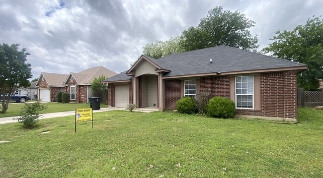 Photo - 2707 Starling Dr