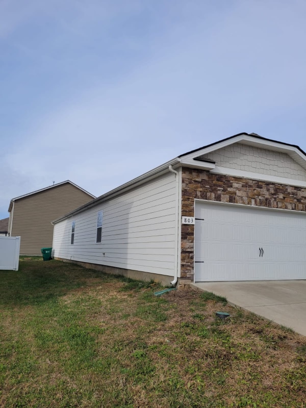 Building Photo - 803 Long Leaf Rd Rental