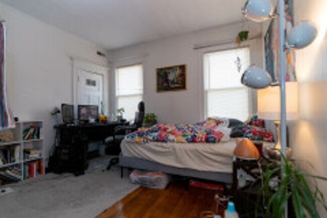 Photo - Updated BU West Campus / Packard's Corner 3 bed on Ashford St in Allston for Sept 2026!!!