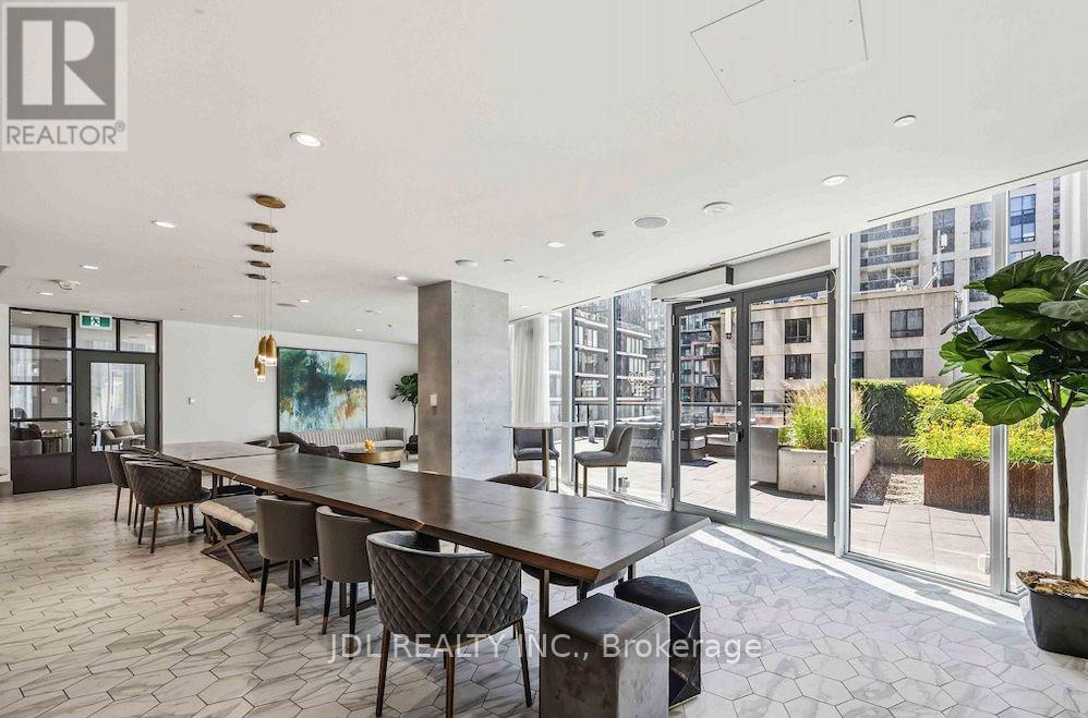Photo - 60 Shuter St Unit 2203