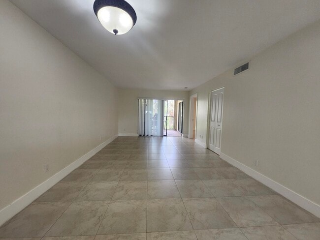 Photo - 3470 Foxcroft Rd Unit 207