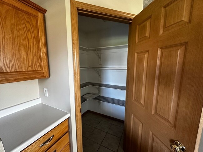 Photo - 804 6th Ave NE Unit 2