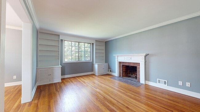 Photo - 4815 Yuma St NW