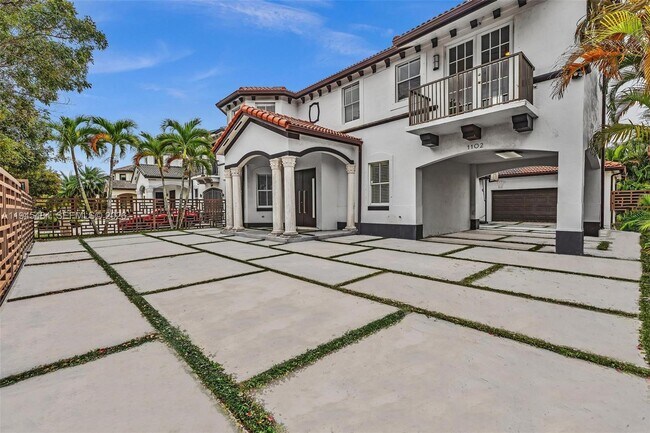 Photo - 1102 SW 149th Path